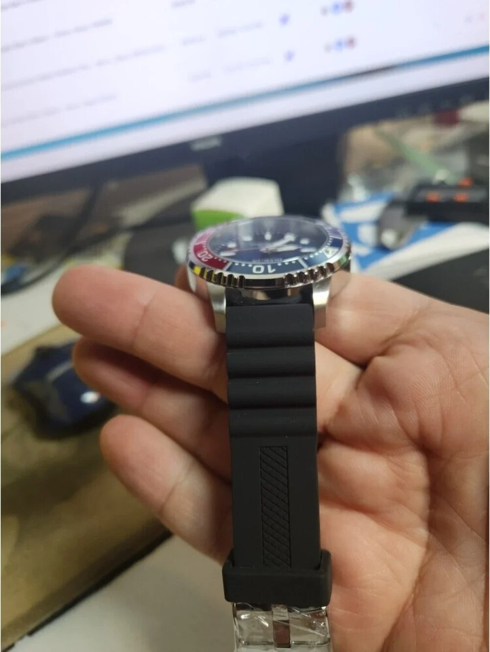 Invicta this men